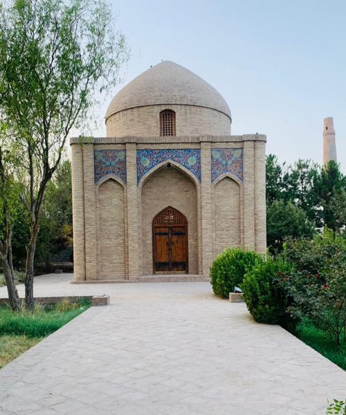 گنبد سبز گوهر شاد